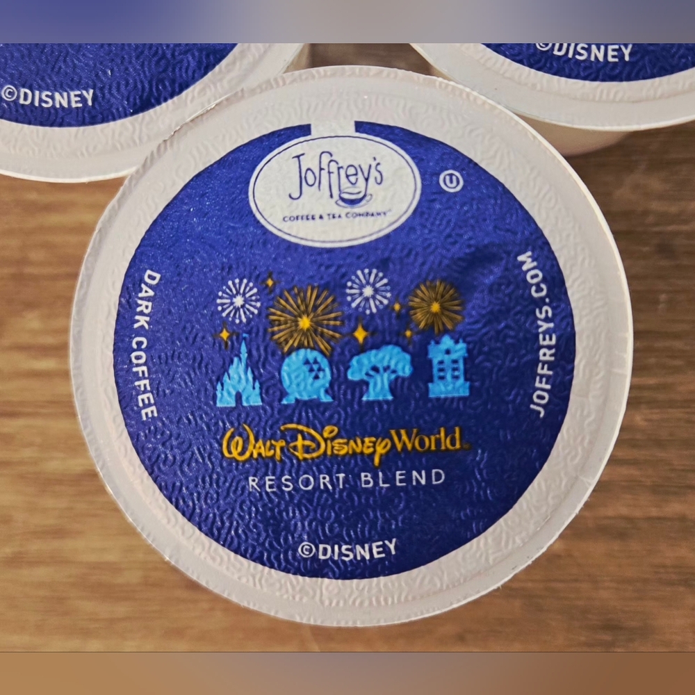 Walt Disney World Joffrey’s Resort Blend Coffee Pods - Set of 5 - Picture 2 of 3